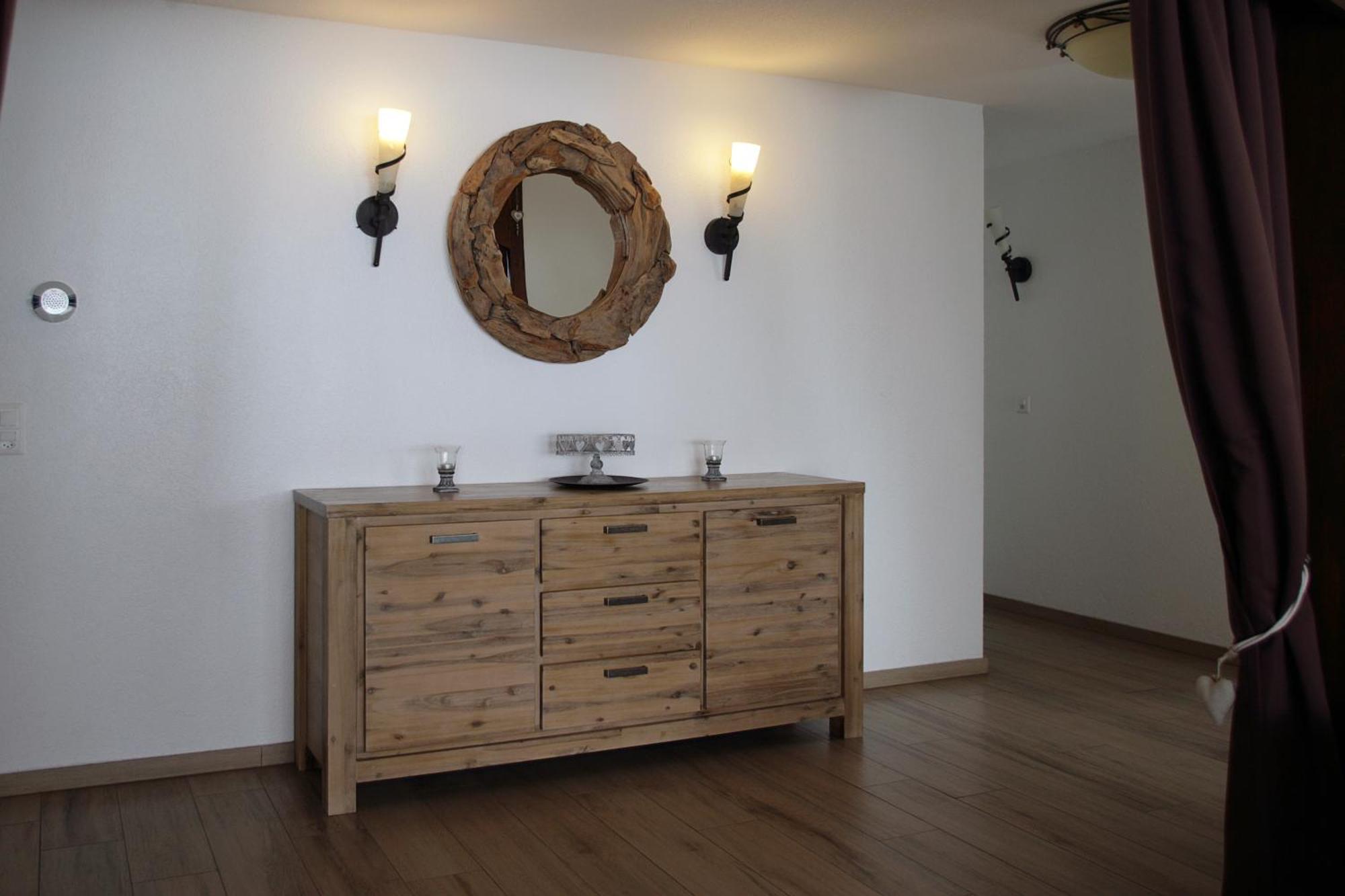Baron / Baronesse Apartments Leukerbad Phòng bức ảnh